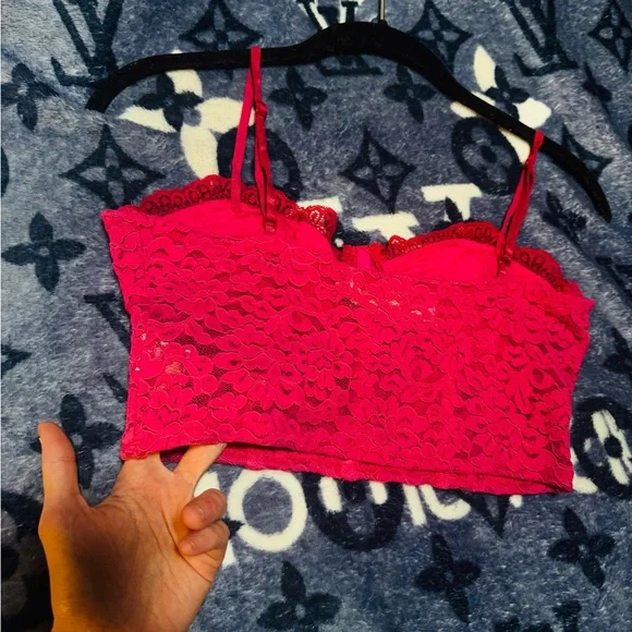 👑 LIKE NEW SIZE SMALL Vibrant Pink Lace Crop Top - Picture 11 of 12